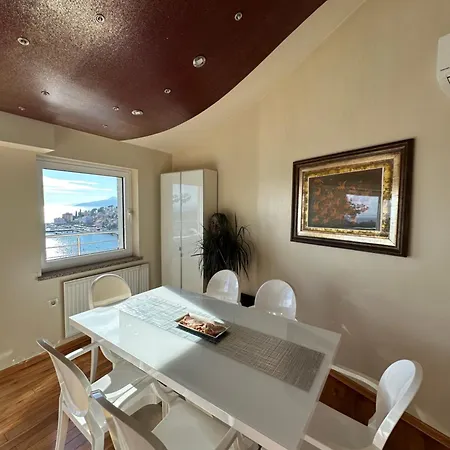 Dinka Vip Apartment *