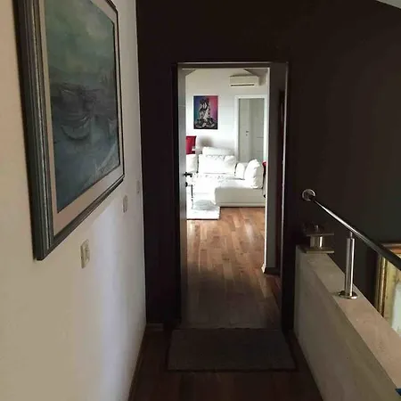 Dinka Vip Apartment