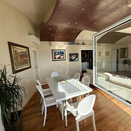 Dinka Vip * Opatija