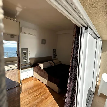 Dinka Vip Appartement